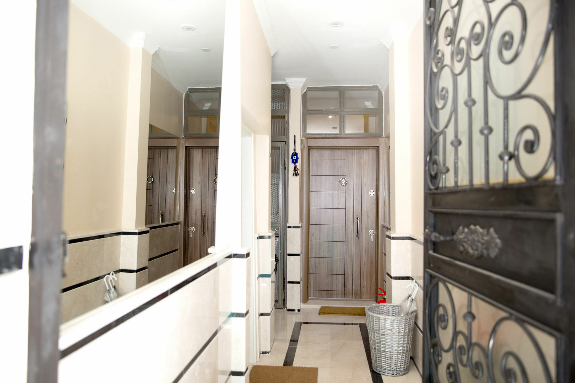 Ditto Flats Istanbul Exterior foto